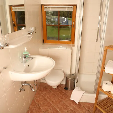 Gæstehus Landgasthof Fischer 4*